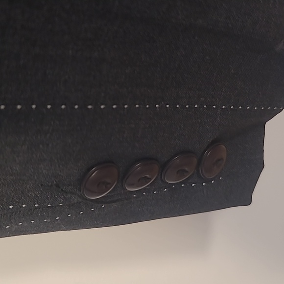 Women jaket by les ailes de la.mode - Picture 4 of 5